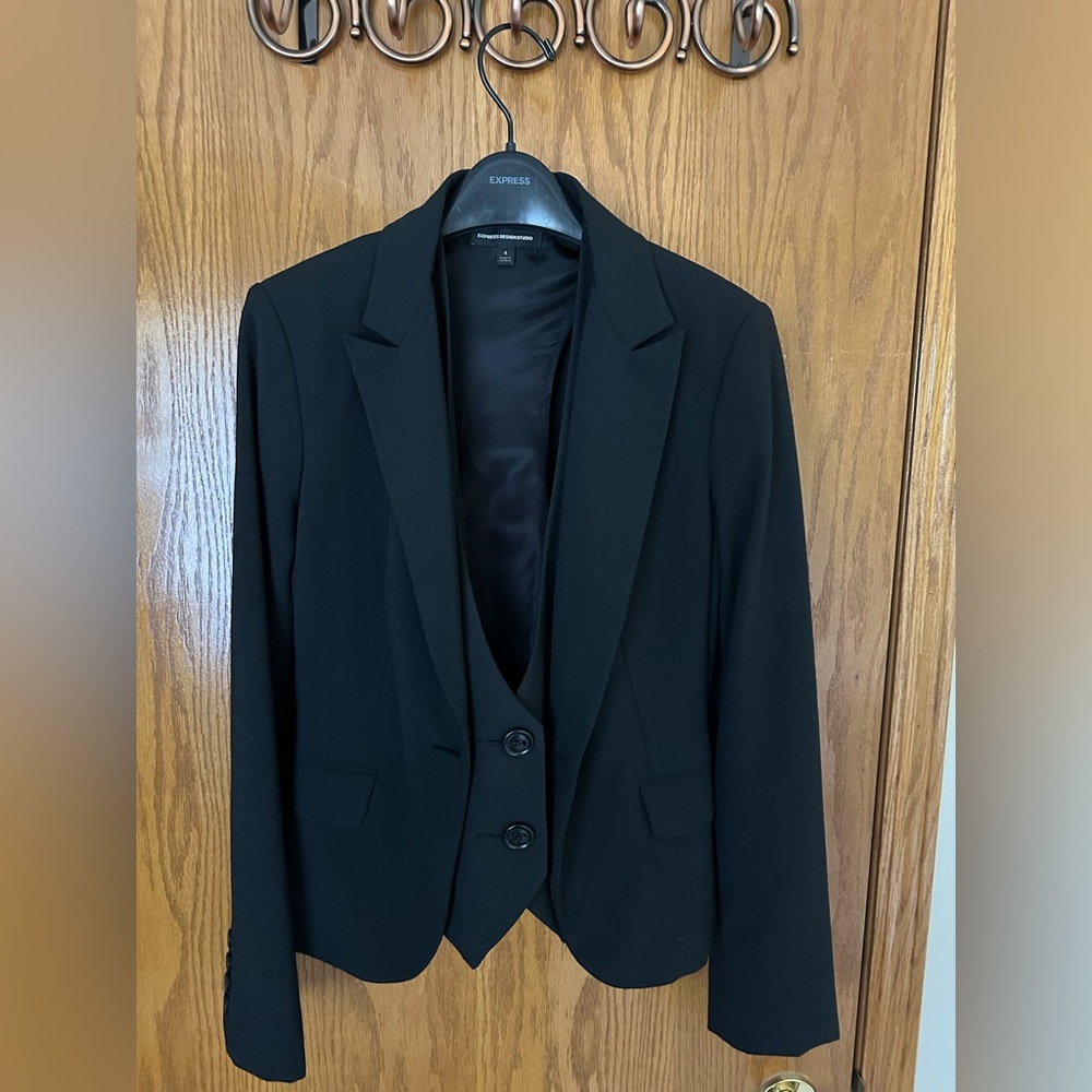Express Jacket size 4